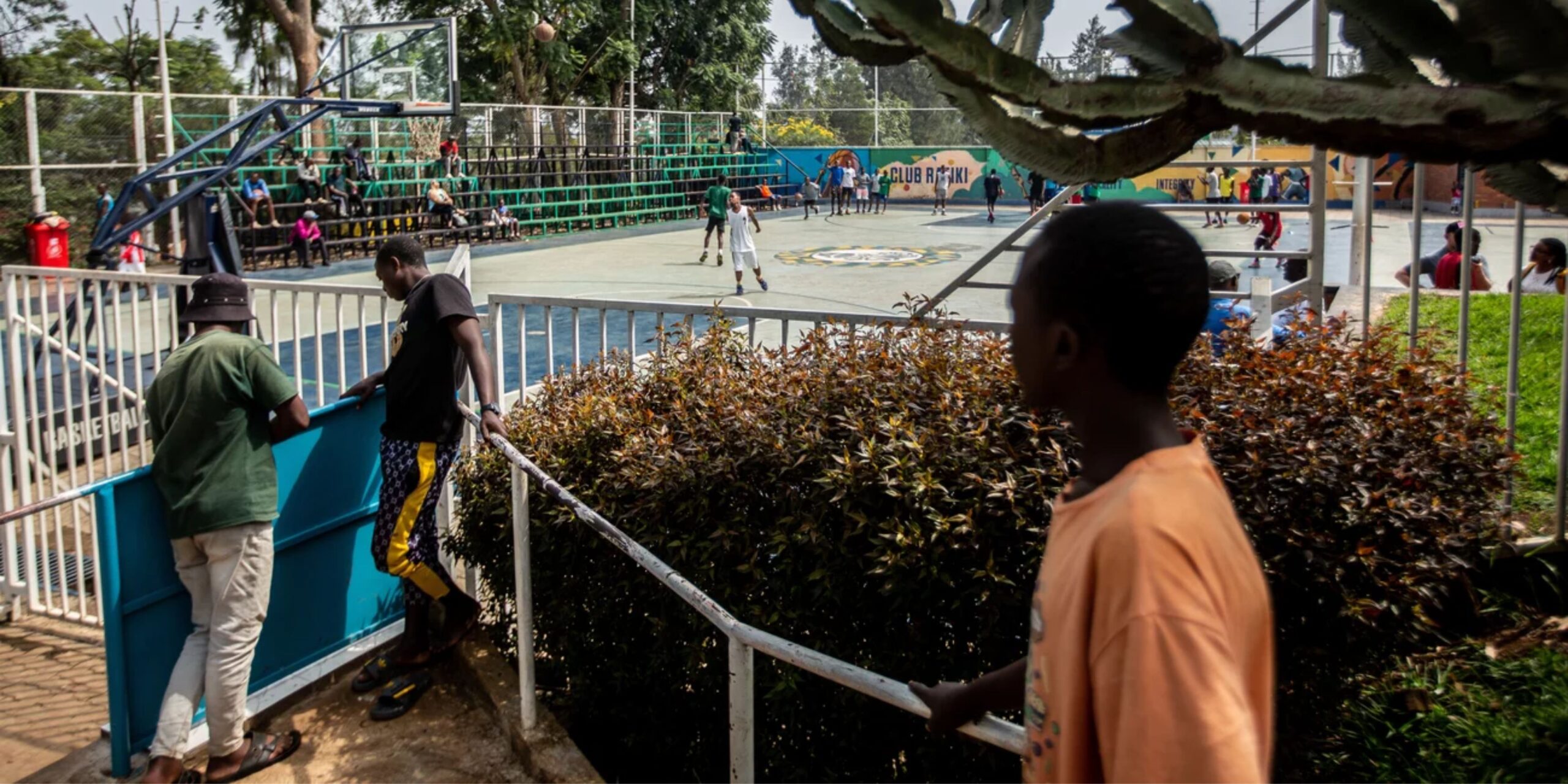 A crescente do basquete em Ruanda